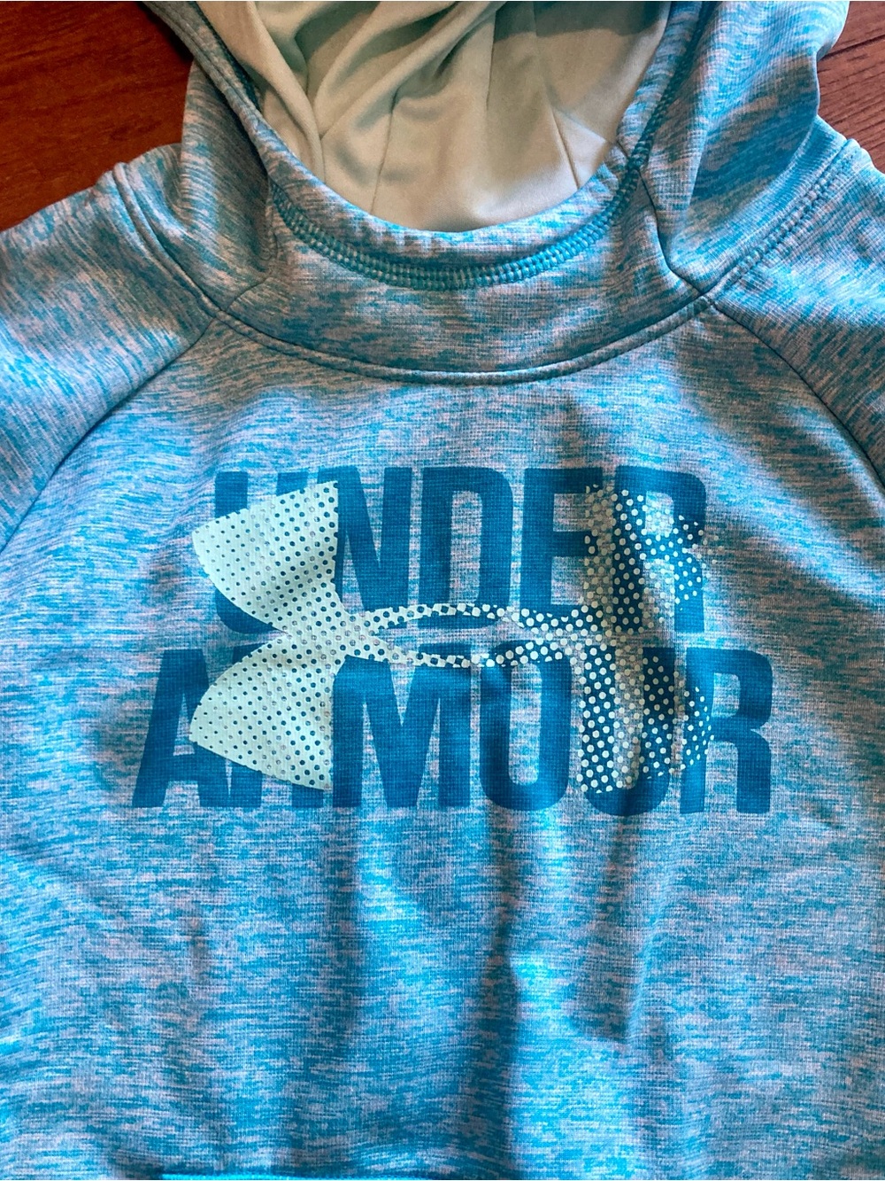 Girls Under Armour Medium Hoodie - Picture 2 of 4